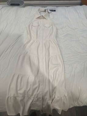 Alice and Olivia Sleeveless White Button-Front Maxi Dress with Collar